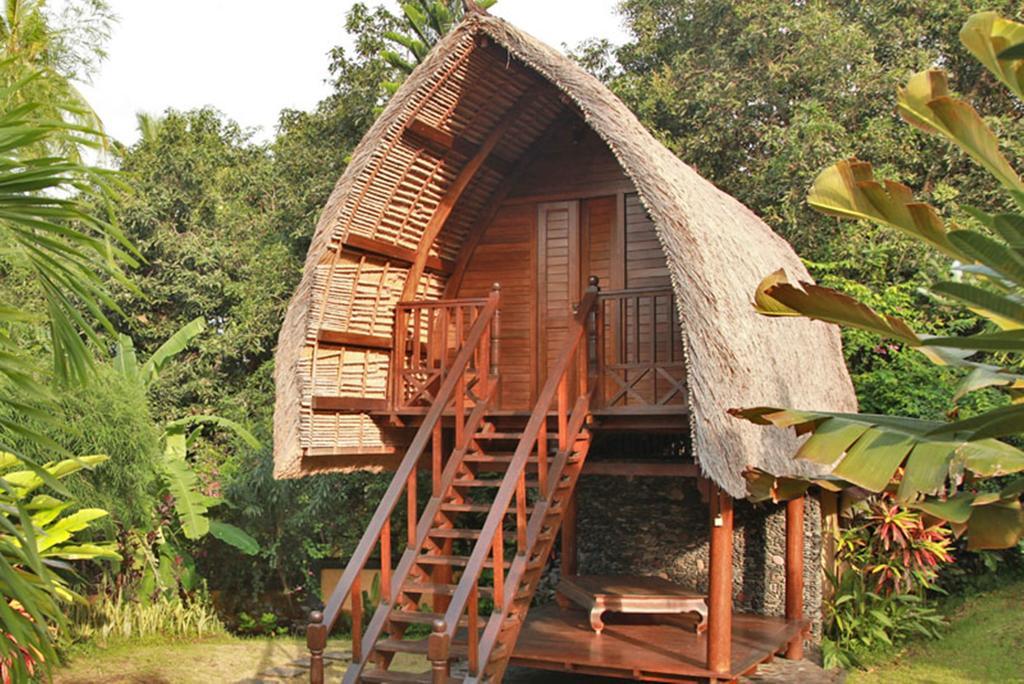 Puri Mangga Sea View Resort And Spa Lovina  Exterior photo