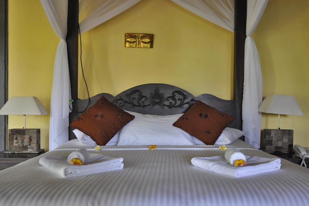 Puri Mangga Sea View Resort And Spa Lovina  Room photo